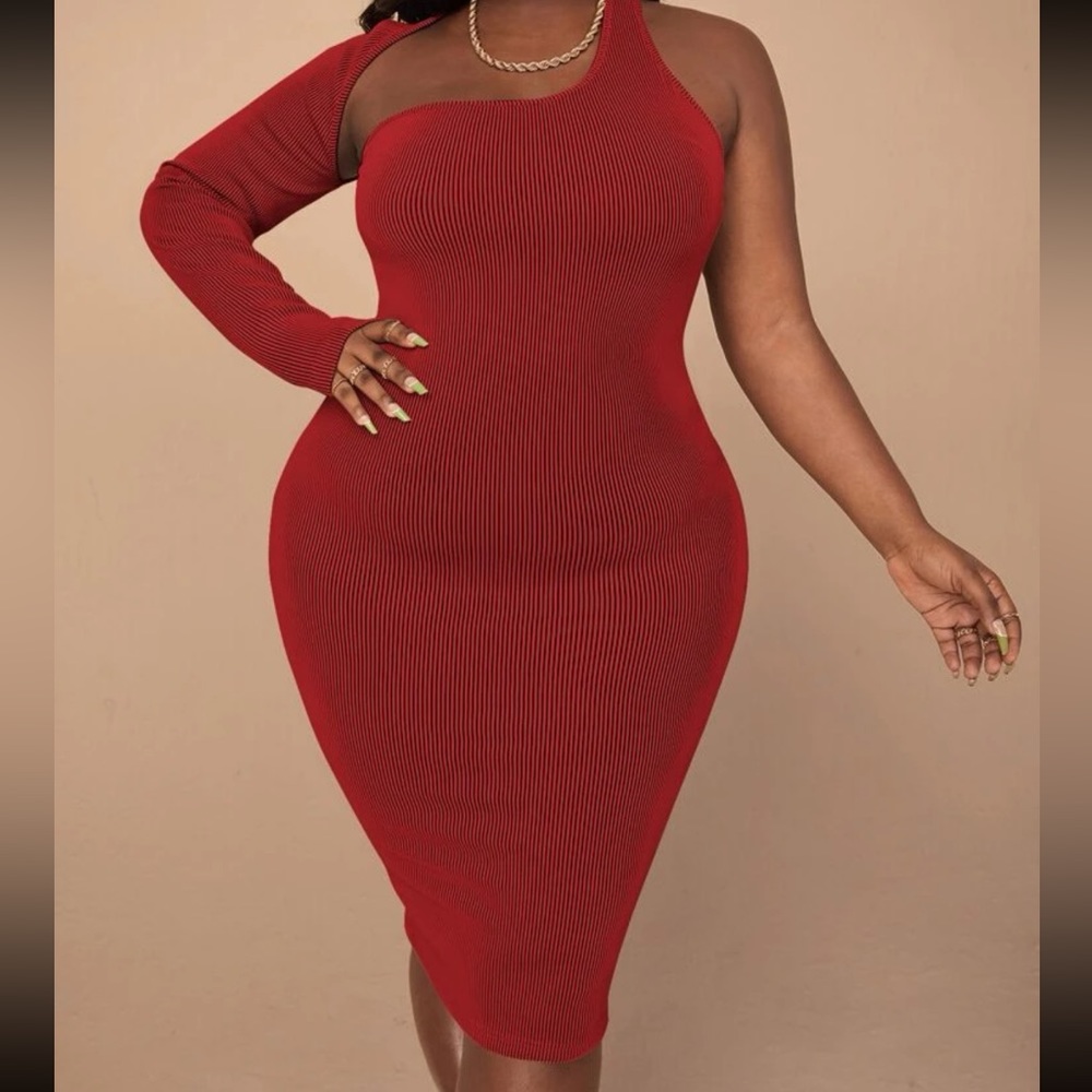 Asymmetrical Neck Bodycon Dress